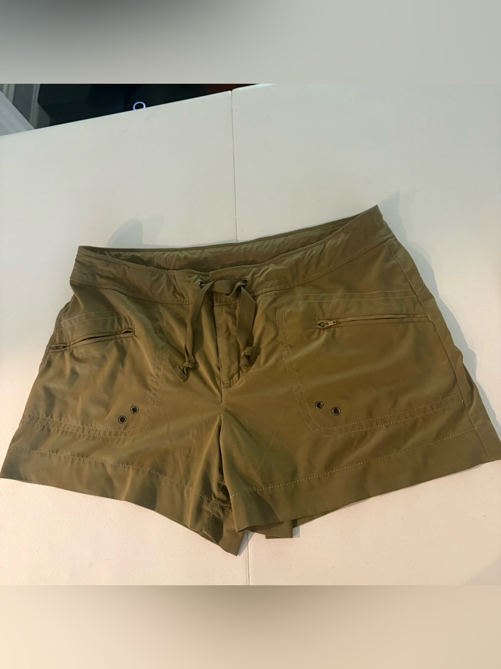 Athleta Olive Green Women's Drawstring Utility Board Shorts